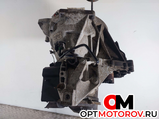 КПП механическая (МКПП)  Ford Focus 2 поколение [рестайлинг] 2009 3M5R7002NF #4