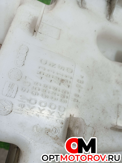 Бачок омывателя  Skoda Superb 2 поколение 2012 1K0955453Q #2