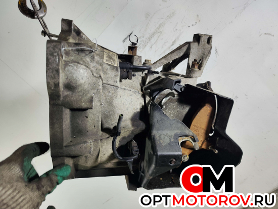 КПП механическая (МКПП)  Ford Focus 2 поколение [рестайлинг] 2009 3M5R7002NF #2