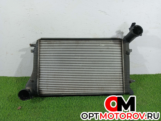 Интеркулер  Volkswagen Touran 1 поколение [2-й рестайлинг] 2014 1K0145803A #1