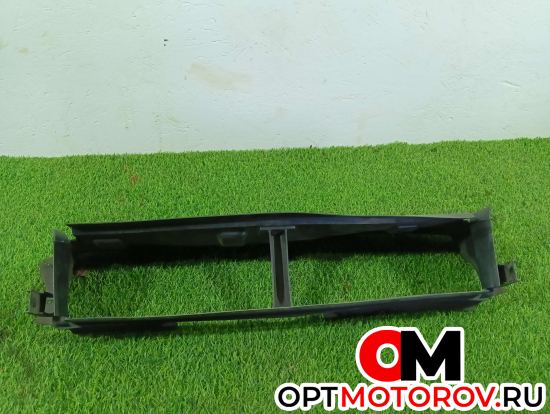 Воздуховод (дефлектор) радиатора  Ford Focus 3 поколение 2012 BM5183112AC #2
