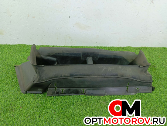 Воздуховод (дефлектор) радиатора  Ford Focus 3 поколение 2012 BM518314C #3