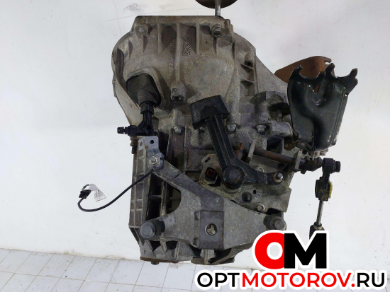 КПП механическая (МКПП)  Ford Focus 2 поколение 2006 1M5R7002ZYA #3