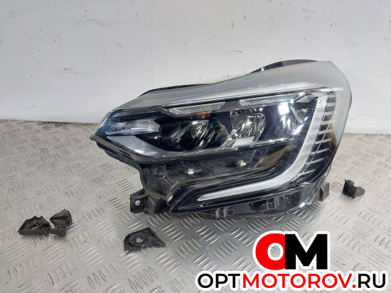 Фара левая  Renault Captur  2022 260603743R #1