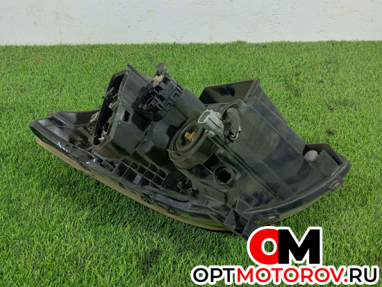 Фара правая  Toyota Avensis 2 поколение (T250) 2004 8113005162 #4