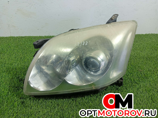 Фара левая  Toyota Avensis 2 поколение (T250) 2004 8117005220 #1