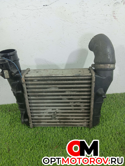 Интеркулер  Audi A4 B7 2005 8E0145805AA #1