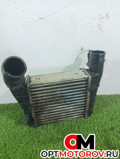 Интеркулер  Audi A4 B7 2005 8E0145805AA #2