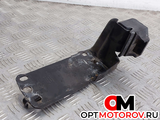 Кронштейн радиатора  BMW 3 серия E90/E91/E92/E93 2007 51647117811, 17117524956, 7117811, 7524956 #1