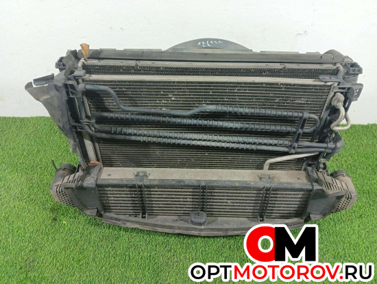 Кассета радиаторов  Mercedes-Benz C-Класс W204/S204 2010 A2045000493 #2 Кассета радиаторов  Mercedes-Benz C-Класс W204/S204 2010 A2045000493 #2