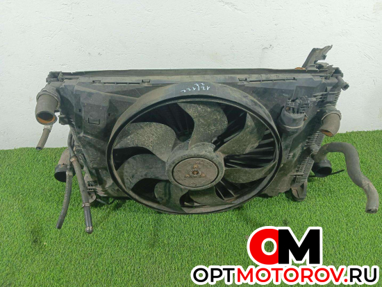 Кассета радиаторов  Mercedes-Benz C-Класс W204/S204 2010 A2045000493 #7 Кассета радиаторов  Mercedes-Benz C-Класс W204/S204 2010 A2045000493 #7