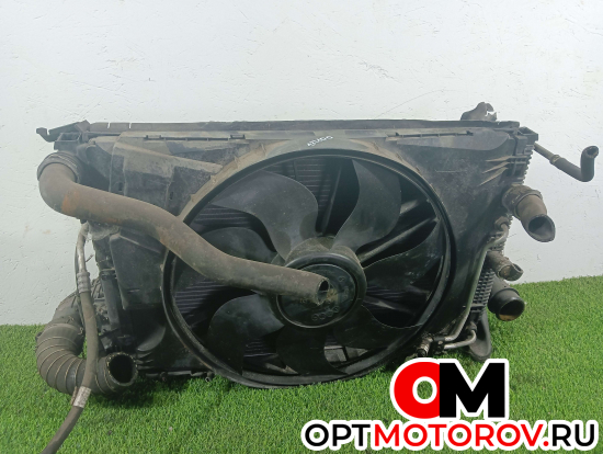 Кассета радиаторов  Mercedes-Benz C-Класс W204/S204 2010 A2045000493 #6 Кассета радиаторов  Mercedes-Benz C-Класс W204/S204 2010 A2045000493 #6