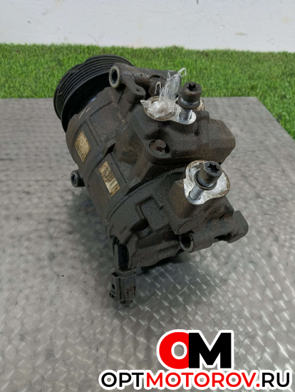 Компрессор кондиционера  Audi A4 B8/8K 2010 4F0260805AP #3