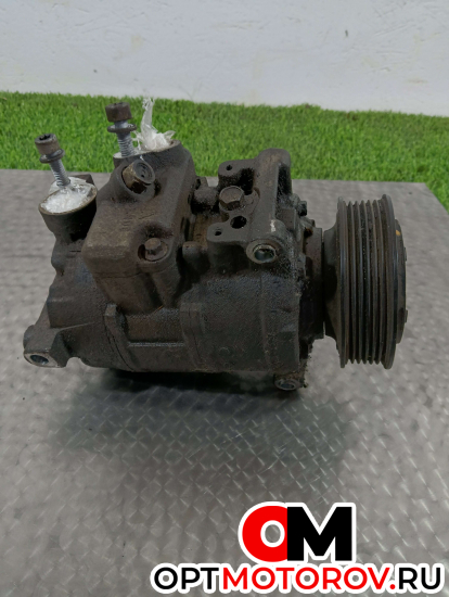 Компрессор кондиционера  Audi A4 B8/8K 2010 4F0260805AP #4