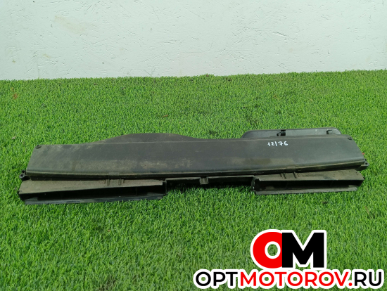 Воздухозаборник  Skoda Octavia 3 поколение (A7) 2016 5Q0129254B #1
