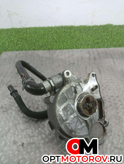 Вакуумный насос  Audi A4 B8/8K 2010 03L145100F #1