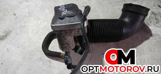Дроссельная заслонка  Opel Zafira 2 поколение (B) 2007 55562380             #2