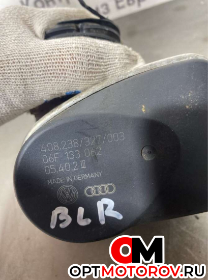 Дроссельная заслонка  Volkswagen Passat B6 2005 06F133062            #3