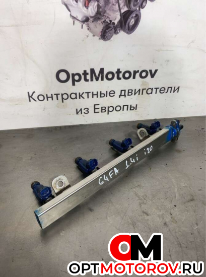 Форсунка топливная  Hyundai i20 PB 2009 853102B000           #1