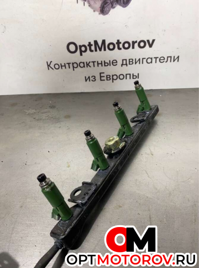 Форсунка топливная  Toyota Avensis 2 поколение (T250) [рестайлинг] 2007 2325022040           #1