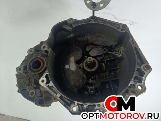 КПП механическая (МКПП)  Opel Zafira 2 поколение (B) [рестайлинг] 2010 55192012 #1