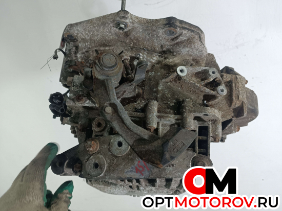 КПП механическая (МКПП)  Opel Zafira 2 поколение (B) [рестайлинг] 2010 55192012 #3