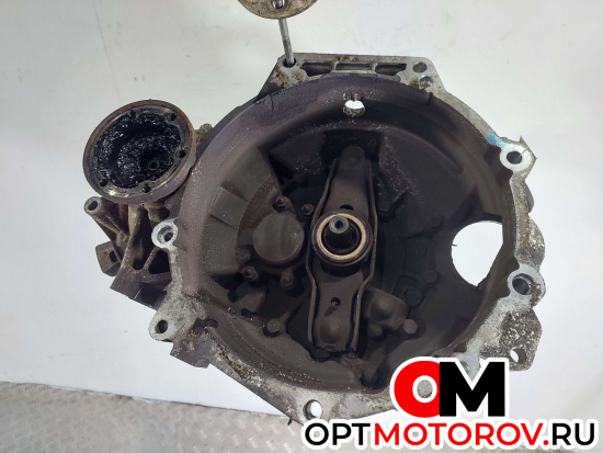 КПП механическая (МКПП)  Volkswagen Golf 5 поколение 2006 GQQ #1